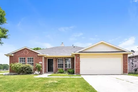 1401 Buckingham Dr, Forney, TX 75126