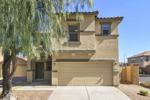 2742 S Southwind Dr, Gilbert, AZ 85295