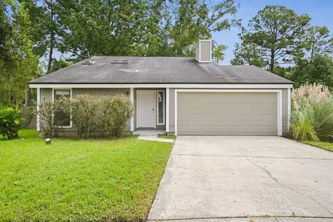 6911 Coleus Ct, Jacksonville, FL 32244