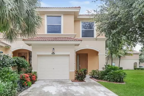 424 Rainbow Springs Ter, Royal Palm Beach, FL 33411