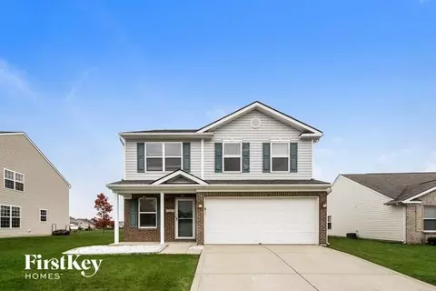 3823 Indigo Blue Blvd, Whitestown, IN 46075