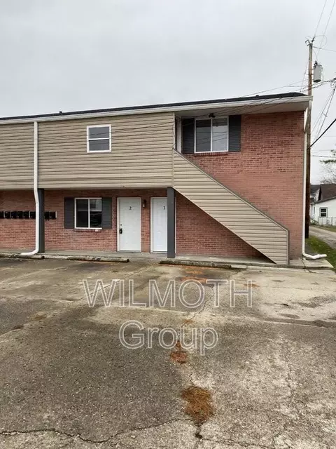 135 W Hendricks St #10, Shelbyville, IN 46176