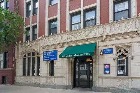 505 W Belmont Ave #1D, Chicago, IL 60657