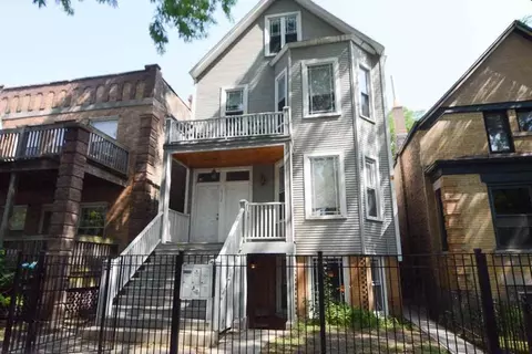 1314 W Roscoe St #2, Chicago, IL 60657