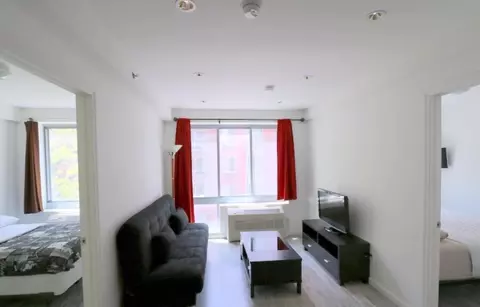 521 W 48th St #3h, New York, NY 10036