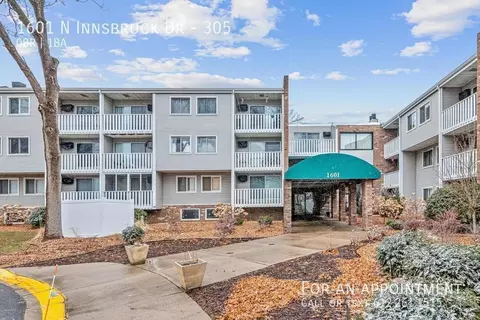1601 N Innsbruck Dr #305, Fridley, MN 55432