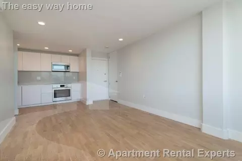 334 Harvard St #D7, Cambridge, MA 02139