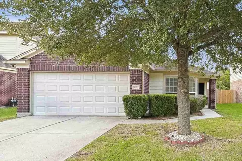 5202 El Tigre Ln, Baytown, TX 77521
