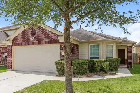 5202 El Tigre Ln, Baytown, TX 77521