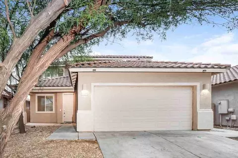 6851 W Leeward Cove Way, Valencia West, AZ 85757