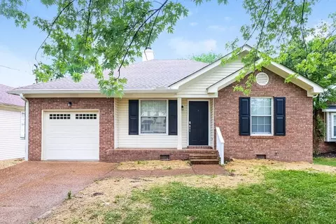 129 Agee Cir E, Hendersonville, TN 37075
