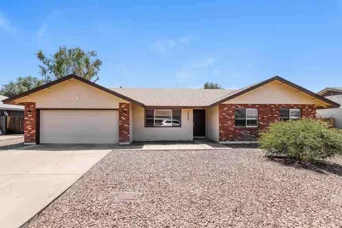 3055 E Garnet Ave, Mesa, AZ 85204