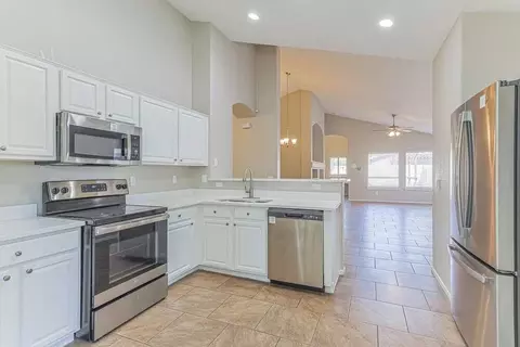 4090 E Rustler Way, Gilbert, AZ 85297 photo 8
