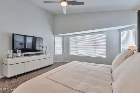4536 E Rowel Rd, Phoenix, AZ 85050 photo 16