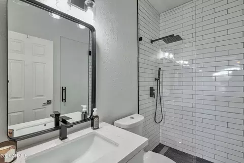 4536 E Rowel Rd, Phoenix, AZ 85050 photo 24