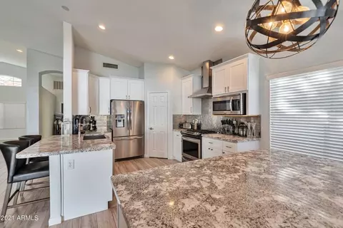 4536 E Rowel Rd, Phoenix, AZ 85050 photo 6