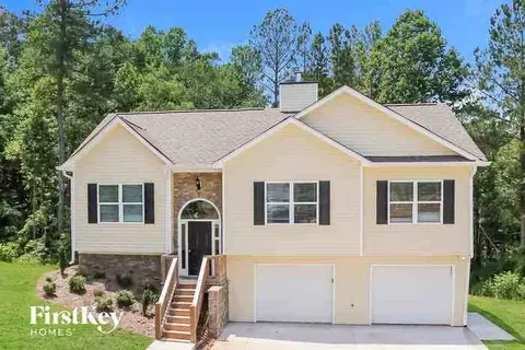 107 Woodside Ct, Temple, GA 30179