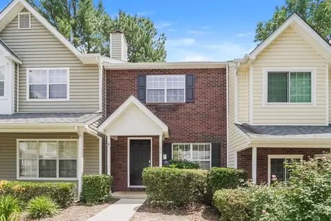 5746 Prescott Ct, Charlotte, NC 28269