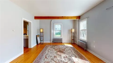 43 Mountain St #1, Vernon, CT 06066