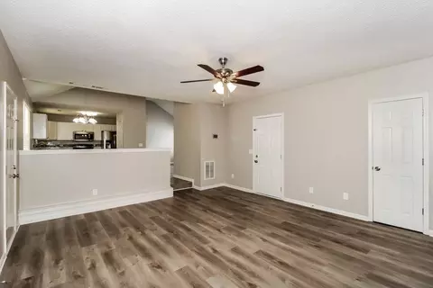 202 Goldleaf Dr, Hampton, GA 30228 photo 6