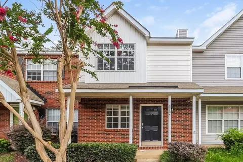 3204 Summercroft Ln, Charlotte, NC 28269