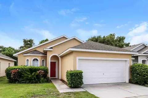 5563 Pats Pt, Winter Park, FL 32792
