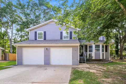 216 Slicky Rock Ct, Riverdale, GA 30274