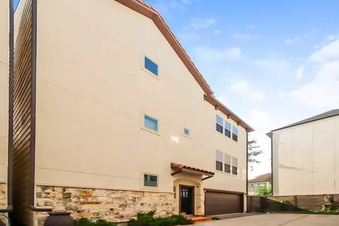 5743 Kansas St #B, Houston, TX 77007