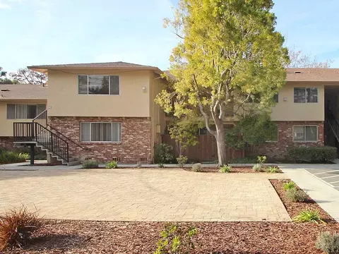 562 Kendall Ave #15, Palo Alto, CA 94306