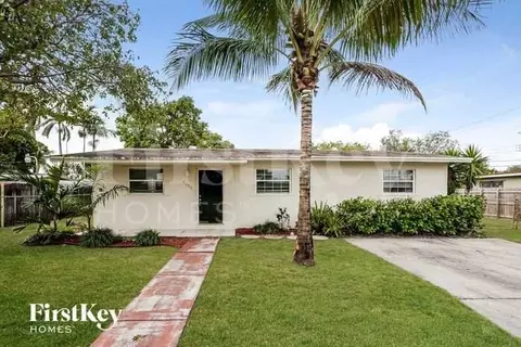 4050 SW 58th Ave, Pembroke Park, FL 33023