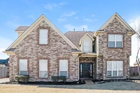 2221 Linda Shore Dr, Southaven, MS 38672