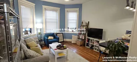 1560 Commonwealth Ave #3, Boston, MA 02135