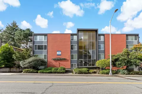5625 15th Ave NE #407, Seattle, WA 98105
