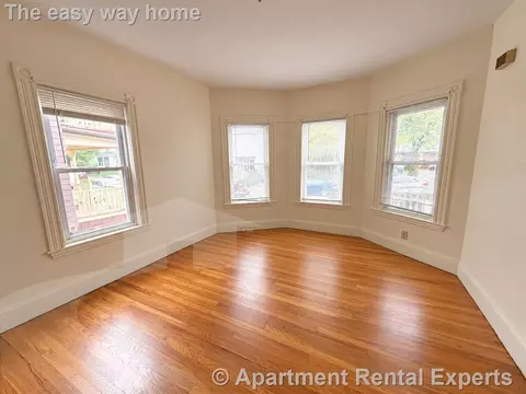 26 Claremon St #1, Somerville, MA 02144