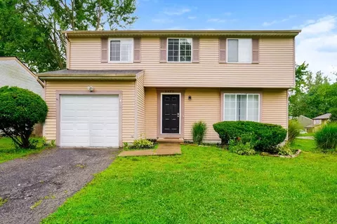 6925 Candlish Dr, Reynoldsburg, OH 43068