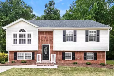 3000 Basswood Dr, Raleigh, NC 27610