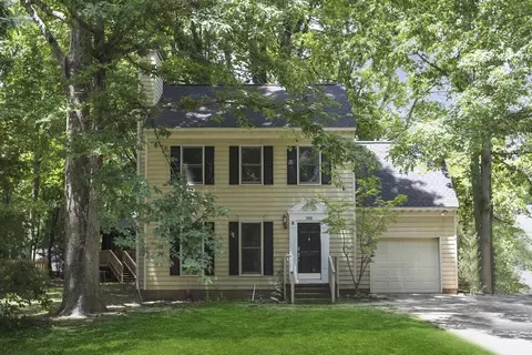 102 Fawn Ridge Ct, Knightdale, NC 27545