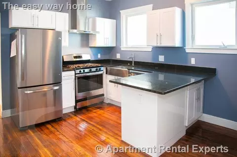 376 Prospect St #3, Cambridge, MA 02139