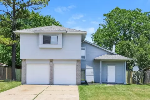 15818 Gatebriar Dr, Missouri City, TX 77489