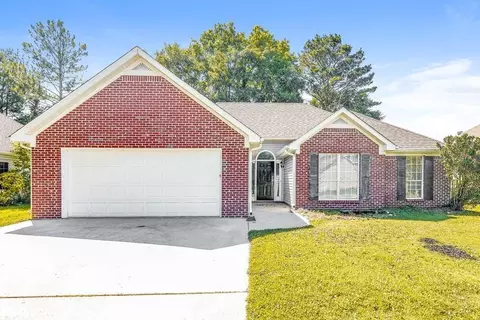 8028 Rockhampton Cir, Helena, AL 35080