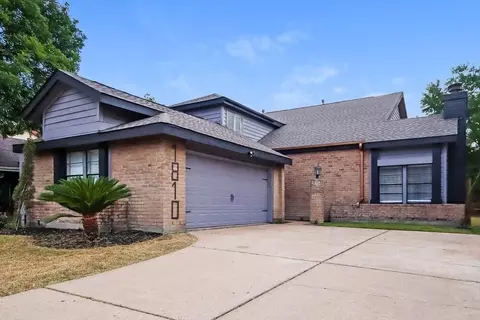1810 Foxlake Dr, Houston, TX 77084