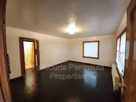 949 Washington Ave #a, Bremerton, WA 98337