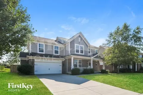 8496 N Tanglewood Cir, Mccordsville, IN 46055