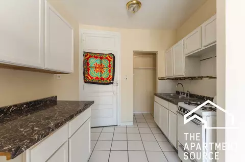 2150 Gunderson Ave #337, Berwyn, IL 60402