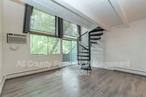 1842 Canyon Blvd #205, Boulder, CO 80302