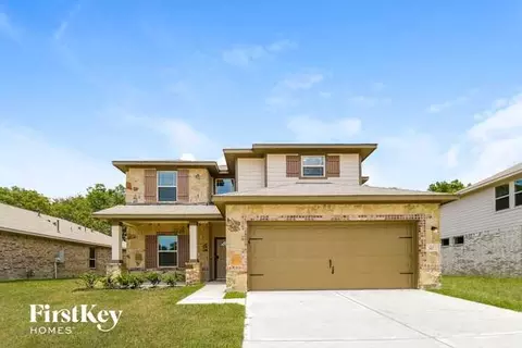 317 Lakeway Cir, Monroe City, TX 77514