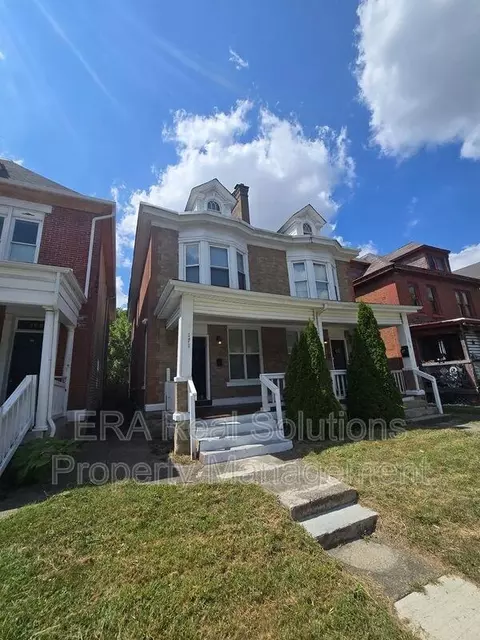 171 N 18th St, Columbus, OH 43203