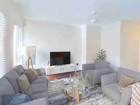1149 Abbey Pl NE, Washington, DC 20002
