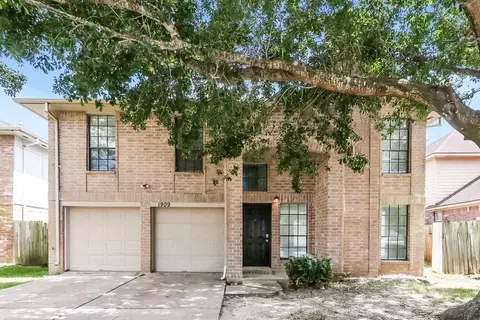 1909 Wildwood Ridge Dr, Missouri City, TX 77489