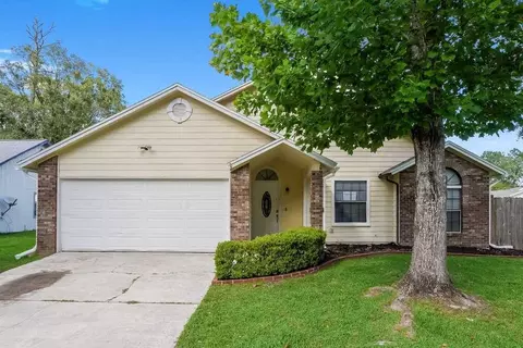 1266 Bee St N, Orange Park, FL 32065